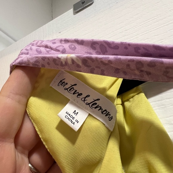 Floral V-Neck Ruched Dress - Picture 4 of 8